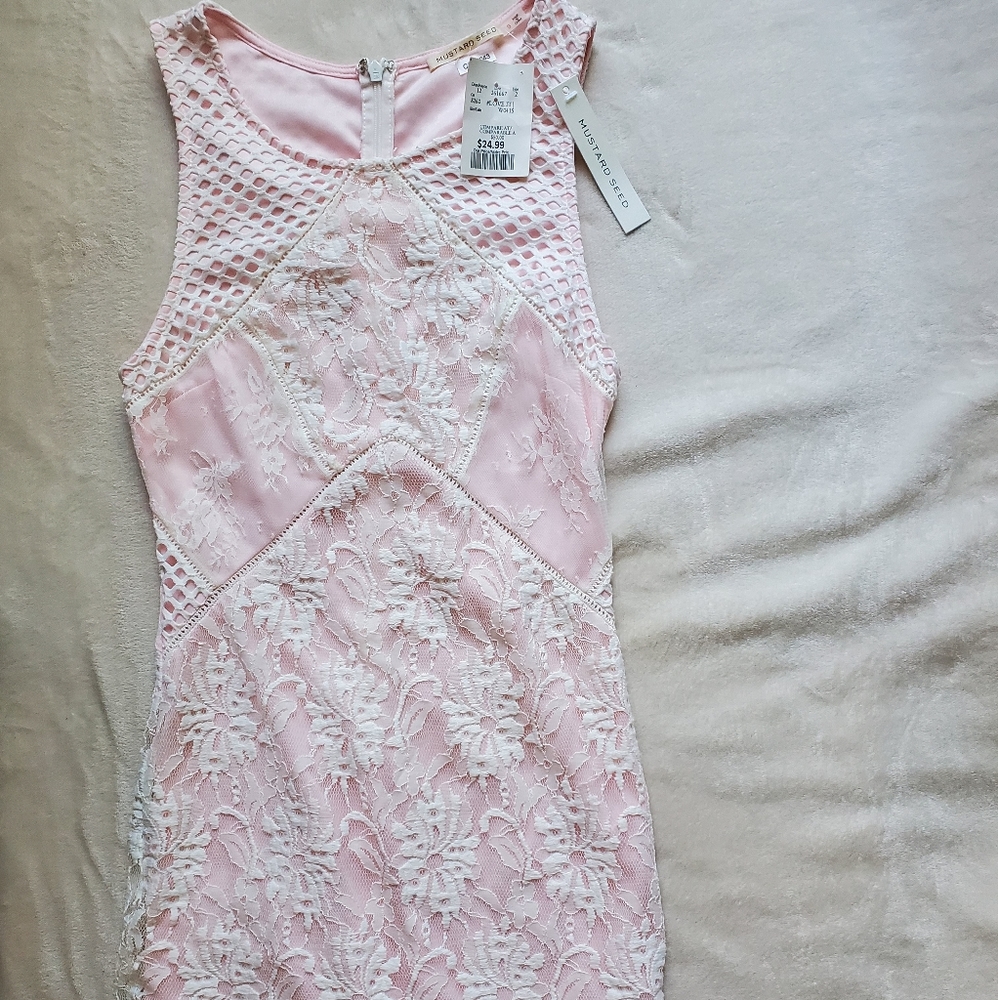 Lace pink mini dress